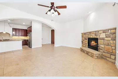 610 Via Ravello #201, Irving, TX 75039 - Photo 10