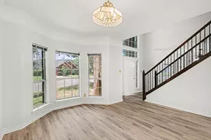 7654 Moss Ct, North Richland Hills, TX 76182 - Photo 8
