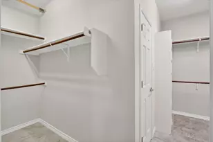 15469 Landing Creek Ln, Fort Worth, TX 76262 - Photo 8