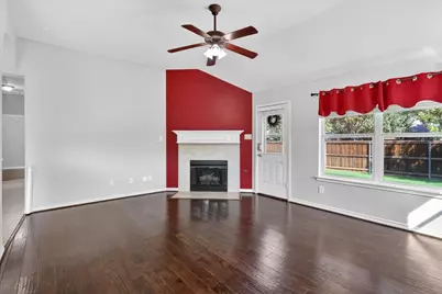 15469 Landing Creek Lane, Fort Worth, TX 76262 - Photo 10