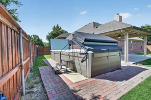 15469 Landing Creek Ln, Fort Worth, TX 76262 - Photo 4