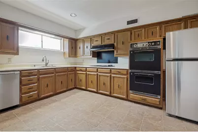 6211 Bandera Avenue #D, Dallas, TX 75225 - Photo 10