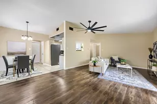 1208 Darlene Ln, Arlington, TX 76010 - Photo 6