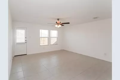 5720 Rockrose Lane, Princeton, TX 75407 - Photo 2