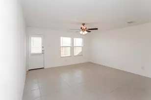 5720 Rockrose Ln, Princeton, TX 75407 - Photo 2