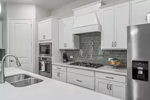 7721 Haddington, The Colony, TX 75056 - Photo 8