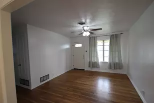 1921 Deborah Dr, Sherman, TX 75090 - Photo 8