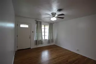 1921 Deborah Dr, Sherman, TX 75090 - Photo 10