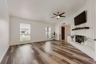 5720 Treese St, The Colony, TX 75056 - Photo 6