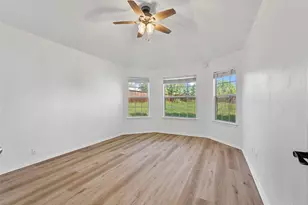3651 Willow Creek Dr, Midlothian, TX 76065 - Photo 8