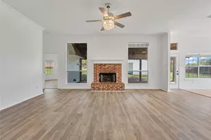 3651 Willow Creek Dr, Midlothian, TX 76065 - Photo 2