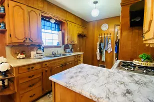 661 S 11th Ave, Munday, TX 76371 - Photo 12