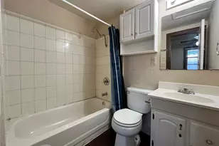 511 W Collins St, Denton, TX 76201 - Photo 8