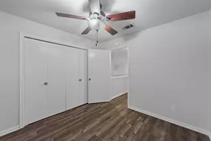 2906 Menlo Park Ln, Carrollton, TX 75007 - Photo 20
