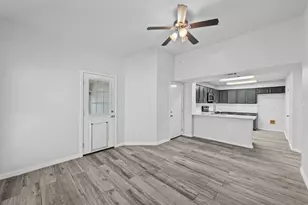 2906 Menlo Park Ln, Carrollton, TX 75007 - Photo 10