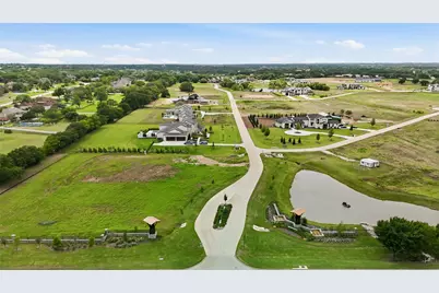 1326 Clydesdale Road, Bartonville, TX 76226 - Photo 12