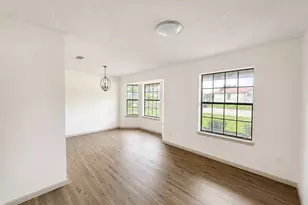 2401 Stephen Lee Dr, Fort Worth, TX 76119 - Photo 8