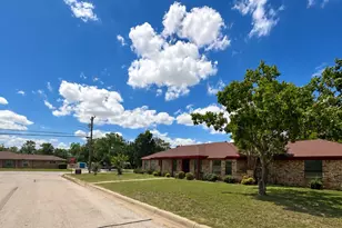 2401 Stephen Lee Dr, Fort Worth, TX 76119 - Photo 2