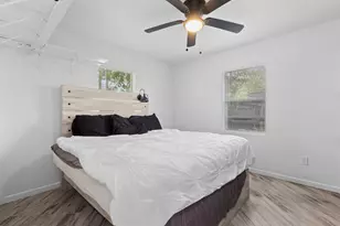 1035 Warden St, Benbrook, TX 76126 - Photo 6