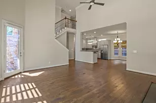 5812 Kingsbrook Dr, Plano, TX 75093 - Photo 10