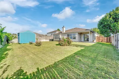 1407 Autumncrest Drive #5, Arlington, TX 76002 - Photo 24