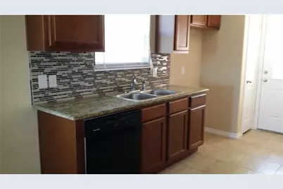 925 Parkplace Ridge #925, Princeton, TX 75407 - Photo 4