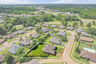 265 Crestview Ln, Jacksonville, TX 75766 - Photo 2