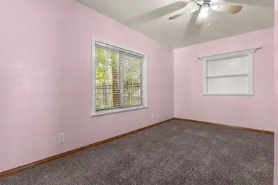 2854 Catherine, Dallas, TX 75211 - Photo 18