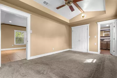 2854 Catherine, Dallas, TX 75211 - Photo 16