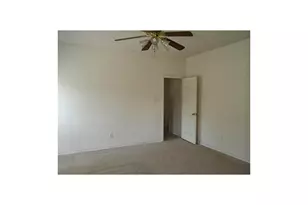 123 E Clubview Circle E, Murphy, TX 75094 - Photo 8