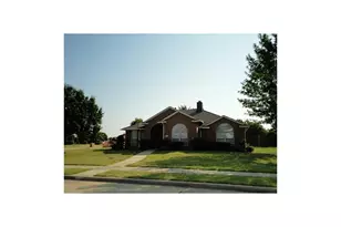 123 E Clubview Circle E, Murphy, TX 75094 - Photo 6