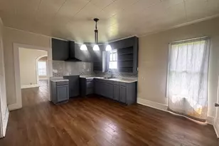 414 W 4th St, Mt Pleasant, TX 75455 - Photo 6