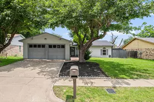 1711 Briar Meadow Dr, Arlington, TX 76014 - Photo 1