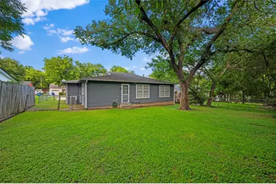 1307 N Gaines Street, Ennis, TX 75119 - Photo 30