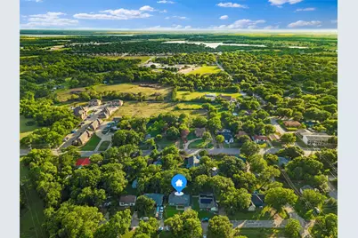 1307 N Gaines Street, Ennis, TX 75119 - Photo 38