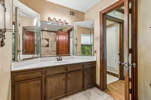 5435 Bent Tree Dr, Dallas, TX 75248 - Photo 24