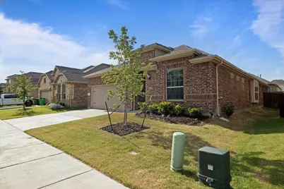 1133 Canuela Way, Justin, TX 76247 - Photo 2