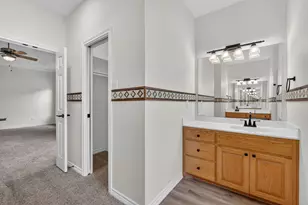 214 Knob Hill Dr, Granbury, TX 76048 - Photo 18