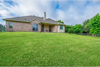 214 Knob Hill Drive, Granbury, TX 76048 - Photo 34