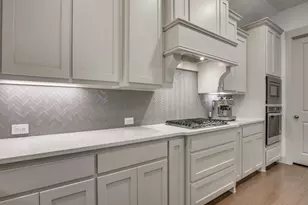 12851 Shepherds Hill Ln, Frisco, TX 75035 - Photo 10