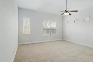 10429 Old Eagle River Ln, McKinney, TX 75072 - Photo 14