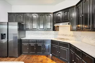 10429 Old Eagle River Ln, McKinney, TX 75072 - Photo 6