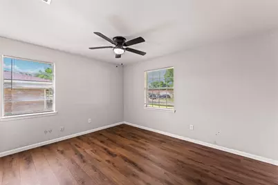 211 Cindy Ann Street, Lorena, TX 76655 - Photo 22