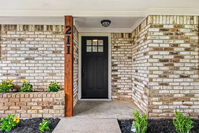 211 Cindy Ann Street, Lorena, TX 76655 - Photo 2