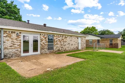 211 Cindy Ann Street, Lorena, TX 76655 - Photo 32