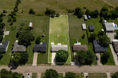 211 Cindy Ann Street, Lorena, TX 76655 - Photo 4