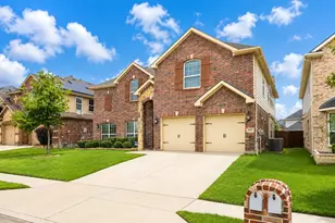 9828 Milkweed Ln, Fort Worth, TX 76177 - Photo 2