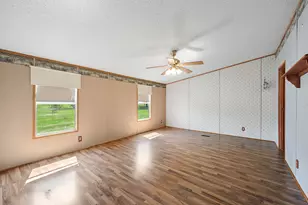 235 Eugene Ln, Nevada, TX 75173 - Photo 32