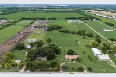 235 Eugene Lane, Nevada, TX 75173 - Photo 2