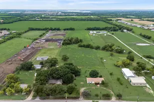 235 Eugene Ln, Nevada, TX 75173 - Photo 2
